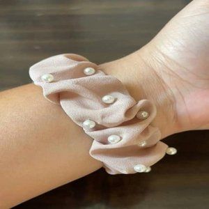 Only Band, Elastic Scrunchy Band Compatible with Apple Watch Band 38/40/41mm S/M